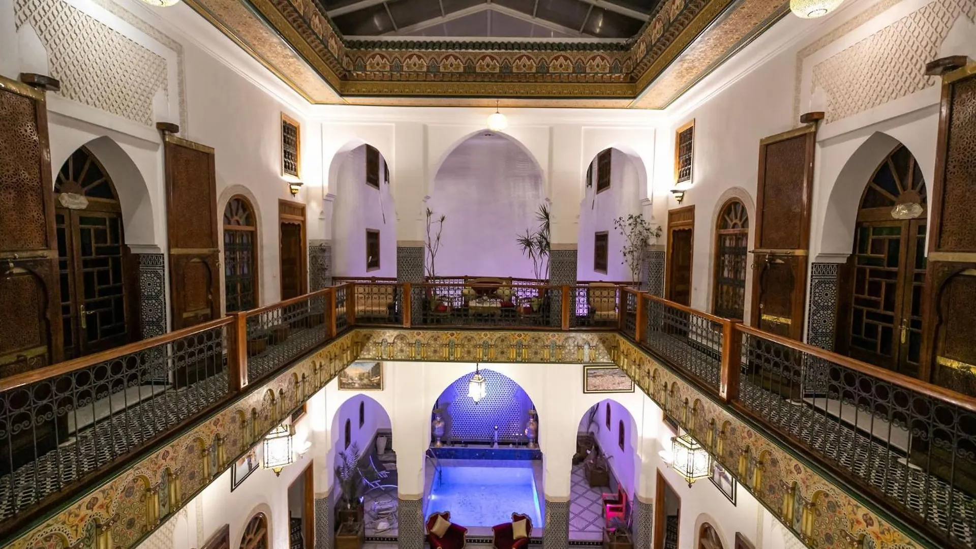 Room In Bb - Riad Authentic Palace Spa - Royale Suite Al Cazar فاس