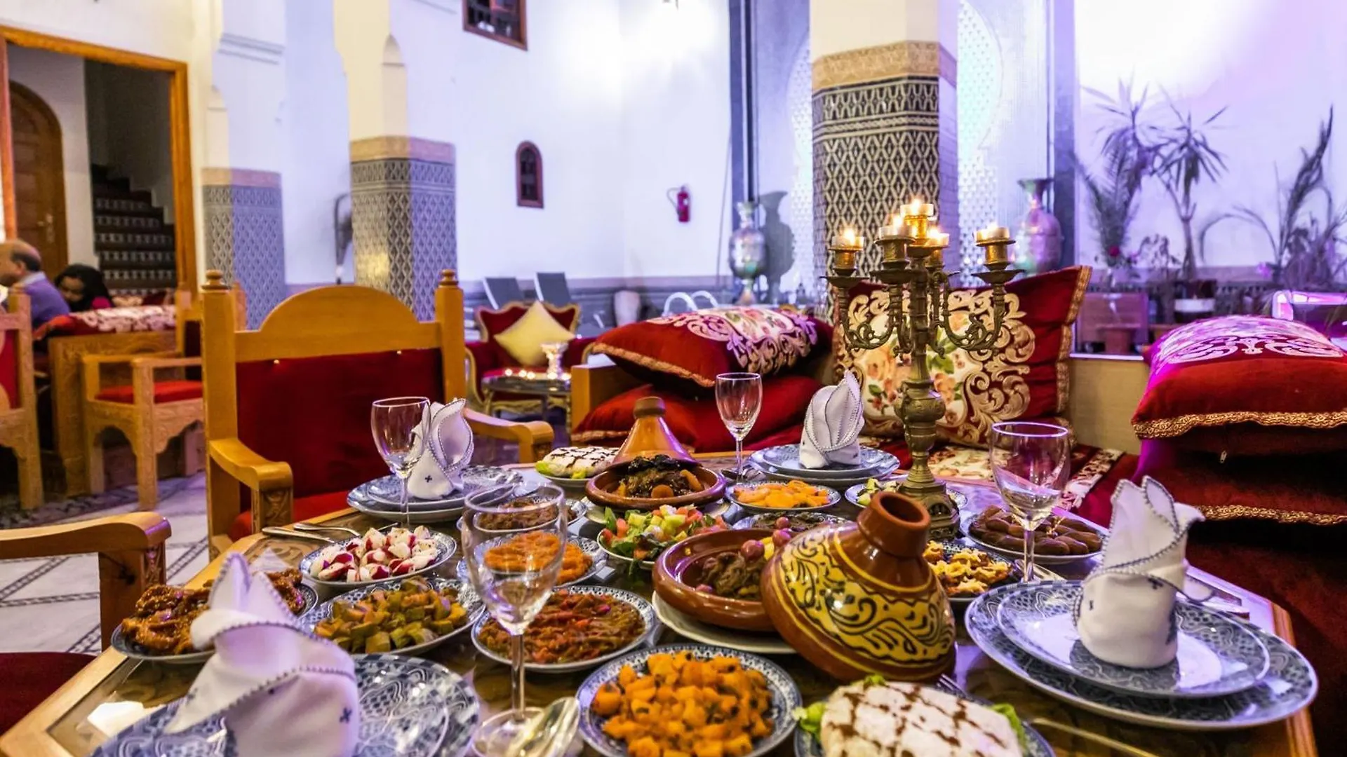 بيت ضيافة Room In Bb - Riad Authentic Palace Spa - Royale Suite Al Cazar فاس
